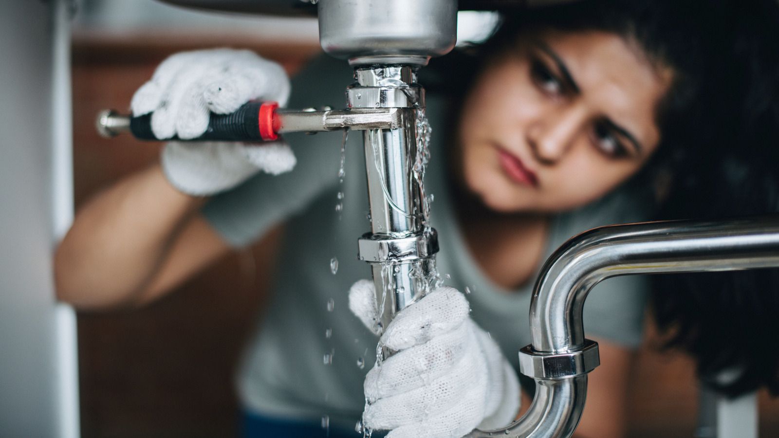 Как побороть самые распространённые сантехнические проблемы не прибегая к помощи специалиста.