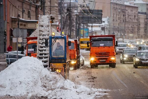 Городские службы в Москве переведены в режим повышенной готовности из-за снегопада