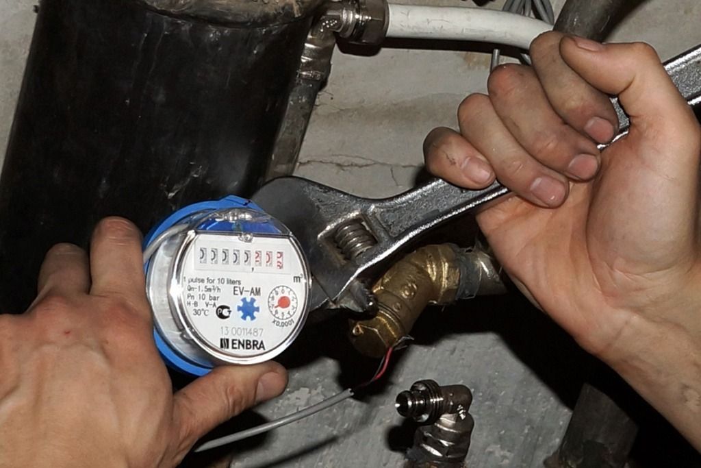 Когда нужно менять счетчик воды