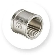 Латунные муфта и ниппель