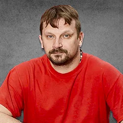 Специалист Денис Станиславович